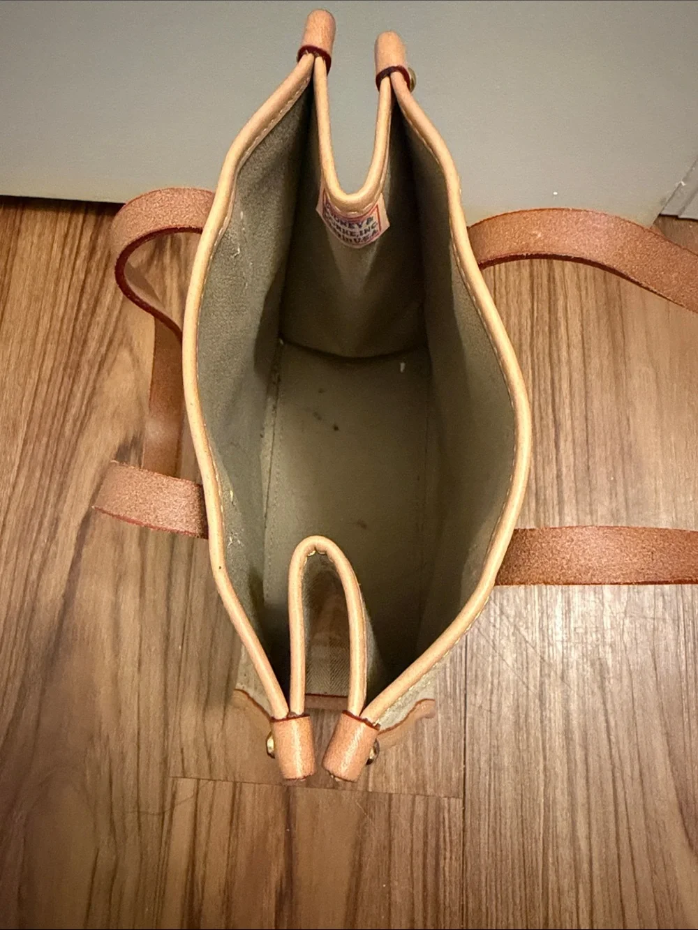 Dooney & Bourke Canvas Tote Bag in Beige and Tan